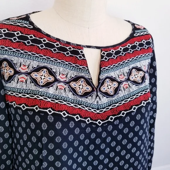 THML | Bohemian Embroidery butterfly Sleeve - Picture 6 of 10